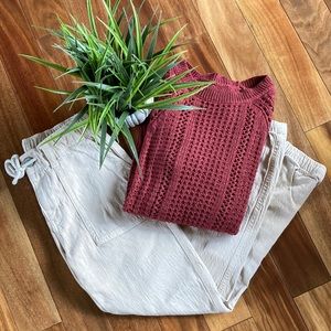 Womens size 0 American Eagle Outfitters cream joggers